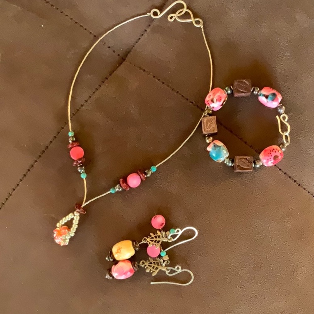 Hand Crafted Pink Turquoise and Brown Bead Necklace Set
